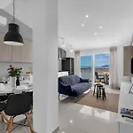 Blue Dream Mit Balkon By Interhome アパート *