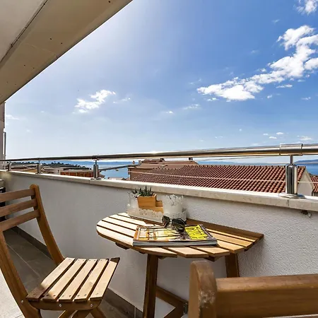 アパート Blue Dream Mit Balkon By Interhome