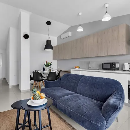 Blue Dream Mit Balkon By Interhome * Makarská