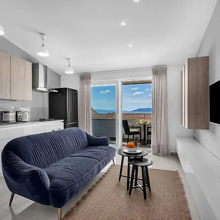 Blue Dream Mit Balkon By Interhome *
