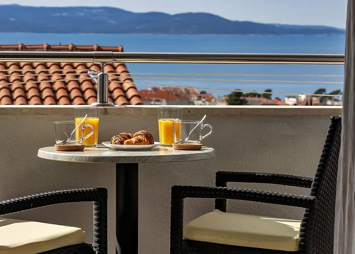Blue Dream Mit Balkon By Interhome Makarska