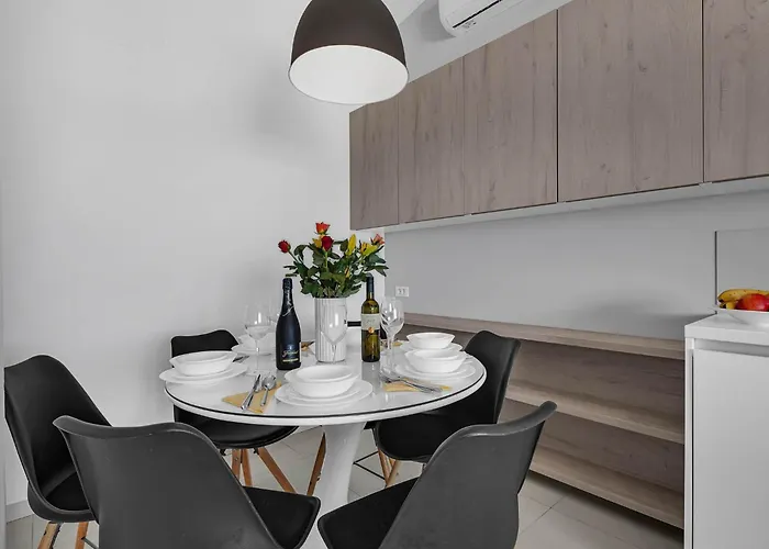 Blue Dream Mit Balkon By Interhome Makarska